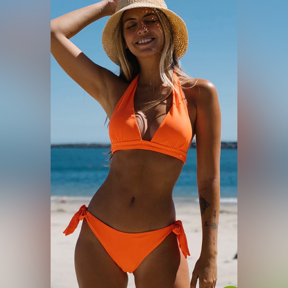 Beachsissi Solid and Halter Neck Knot Bikini NWT Bright Orange/Tangerine